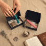 Kærlighedsfrigørende Mini Spell Kit